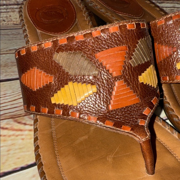 Nurture by Lamaze Brown and Yellow Sandals 2 1/4” heel size 8 1/2 - Picture 3 of 14